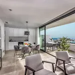 Vivi Homes - Carma Pool, Terrace, Garden &