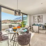 Apartamento Vivi Homes - Carma Pool, Terrace, Garden & *